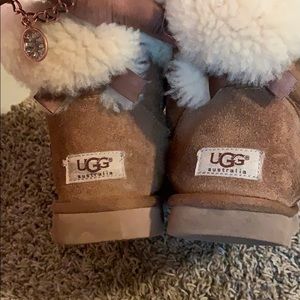 Brown uggs 💞